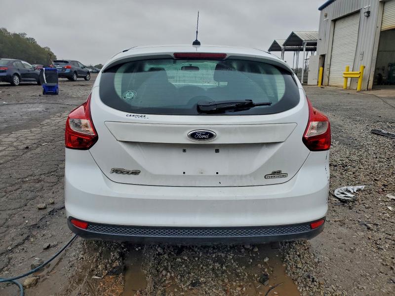 Photo 6 from auction – 2013 FORD FOCUS SE with VIN 1FADP3K25DL278657