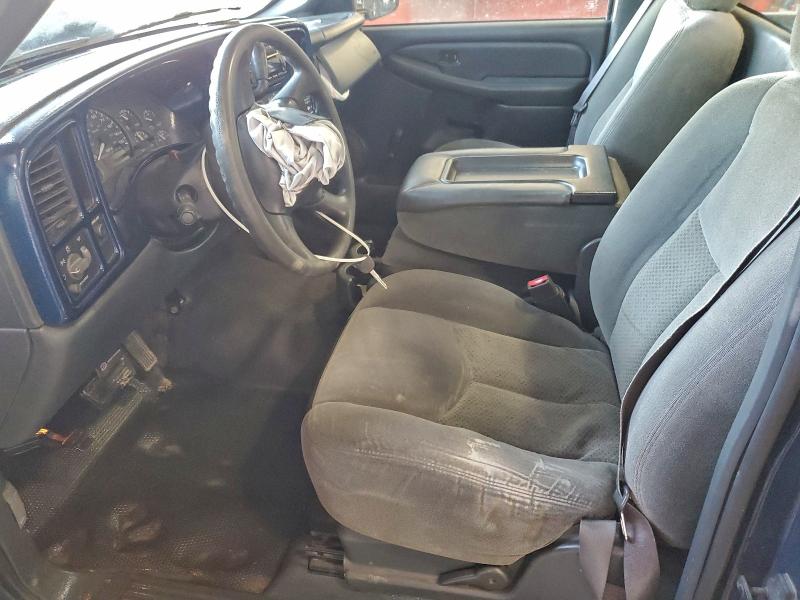 Photo 7 from auction – 2002 CHEVROLET SILVERADO with VIN 1GCEC14W32Z275264