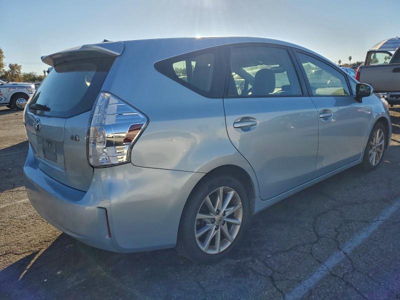 Photo 3 from auction – 2012 TOYOTA PRIUS V with VIN JTDZN3EU5C3183503