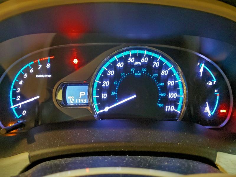 Photo 9 from auction – 2012 TOYOTA SIENNA XLE with VIN 5TDDK3DC5CS034079