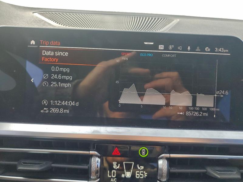 Photo 9 from auction – 2019 BMW 330XI with VIN 3MW5R7J51K8A26532