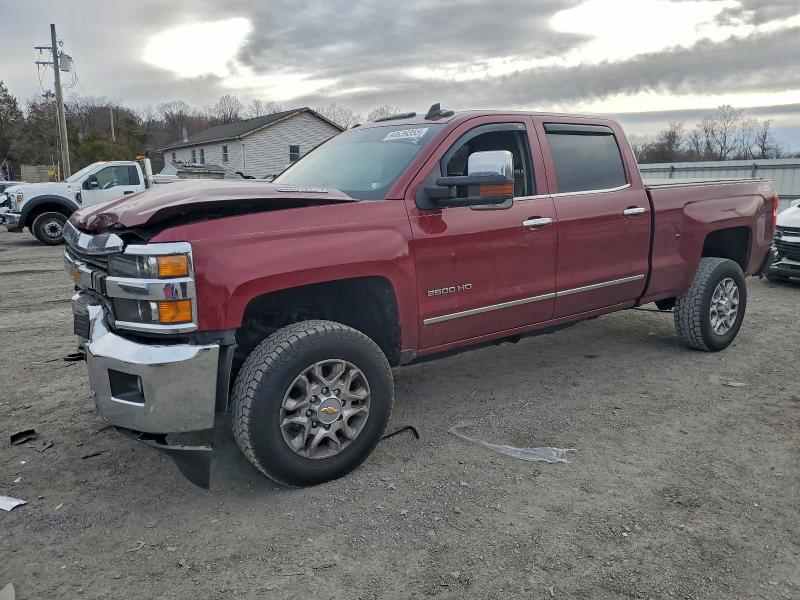 CHEVROLET SILVERADO 2015 with VIN 1GC1KWE86FF558540 - Photo from auction