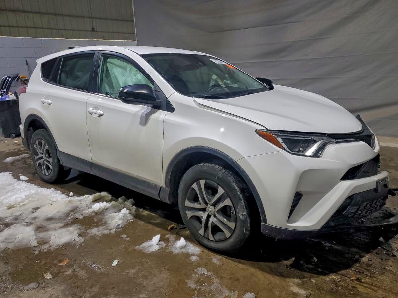Photo 4 from auction – 2018 TOYOTA RAV4 LE with VIN 2T3BFREV3JW857510