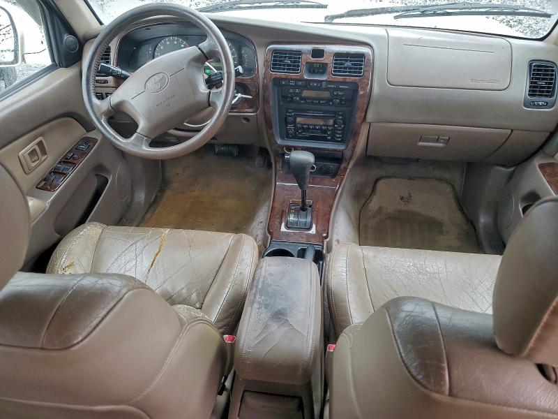 Photo 8 from auction – 2002 TOYOTA 4RUNNER LI with VIN JT3GN87R129000336