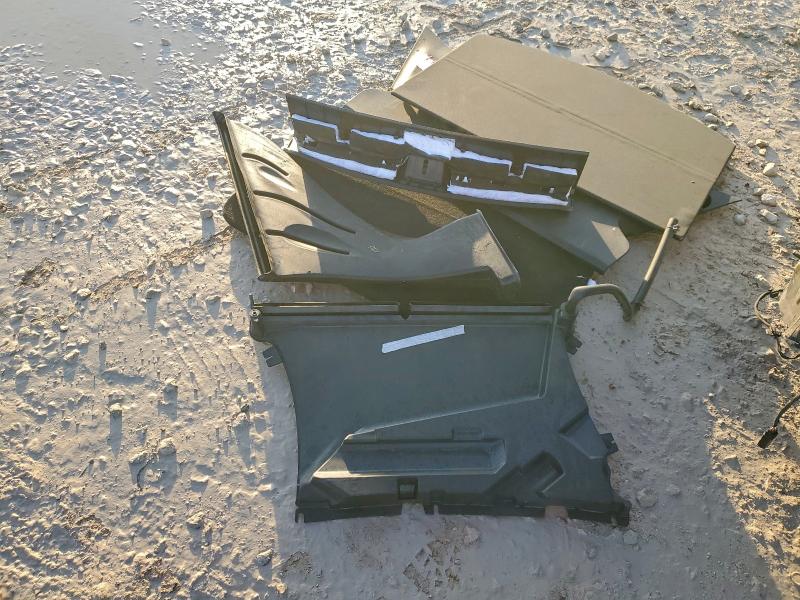 Photo 13 from auction – 2018 TESLA MODEL S with VIN 5YJSA1E22JF237274
