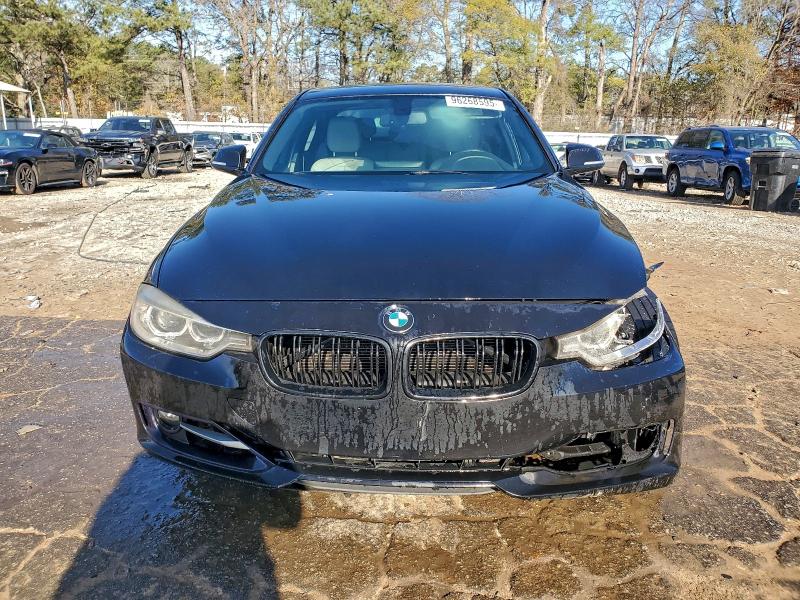 صورة رقم 5 من المزاد - 2013 BMW 328 I مع VIN WBA3A5C51DF357279