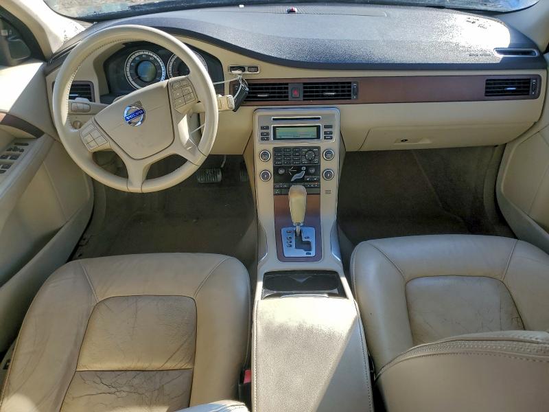 Photo 8 from auction – 2011 VOLVO XC70 3.2 with VIN YV4952BL6B1113358
