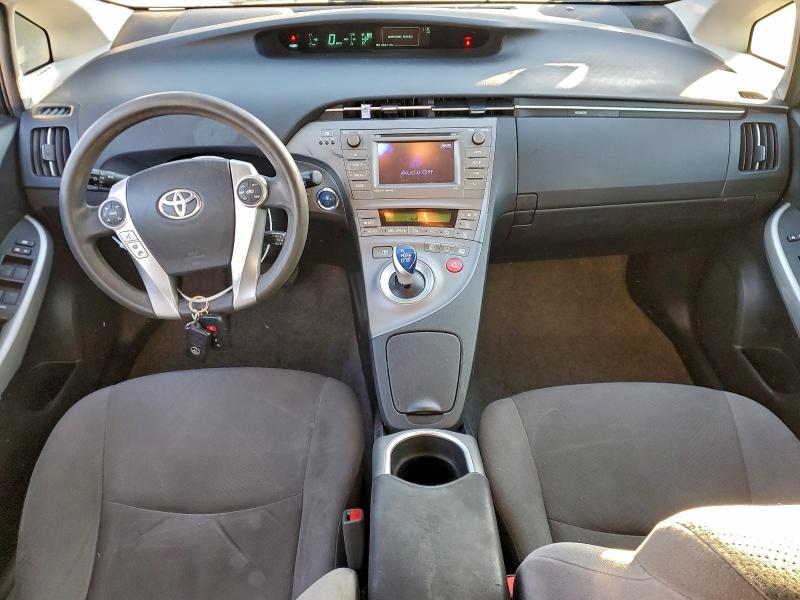 Photo 8 from auction – 2015 TOYOTA PRIUS with VIN JTDKN3DU8F1922351