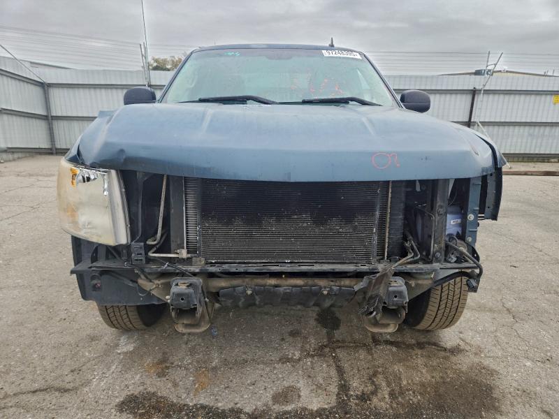 Photo 5 from auction – 2010 CHEVROLET SILVERADO with VIN 1GCSCREA7AZ265078