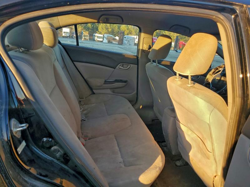 Photo 10 from auction – 2012 HONDA CIVIC LX with VIN 19XFB2F52CE058531