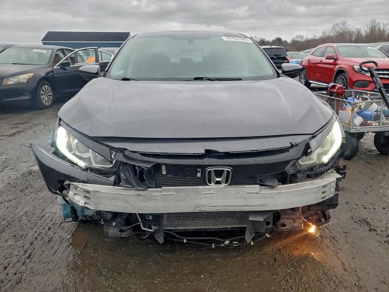 Photo 5 from auction – 2016 HONDA CIVIC LX with VIN 19XFC2F59GE003772