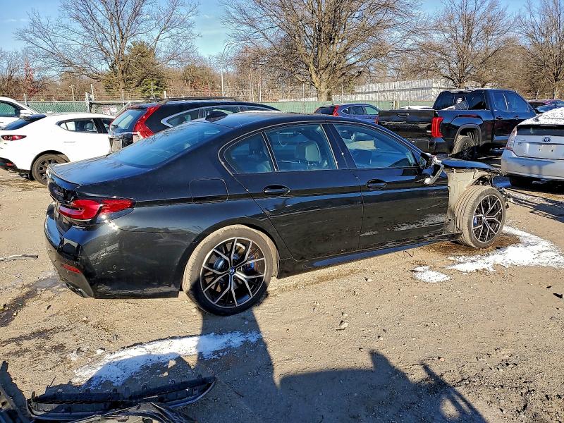 Photo 3 from auction – 2021 BMW M550XI with VIN WBA13BK09MCF31867
