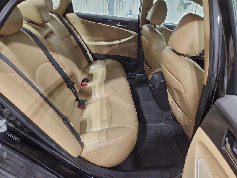 Photo 10 from auction – 2013 HYUNDAI SONATA SE with VIN 5NPEC4AC1DH647755