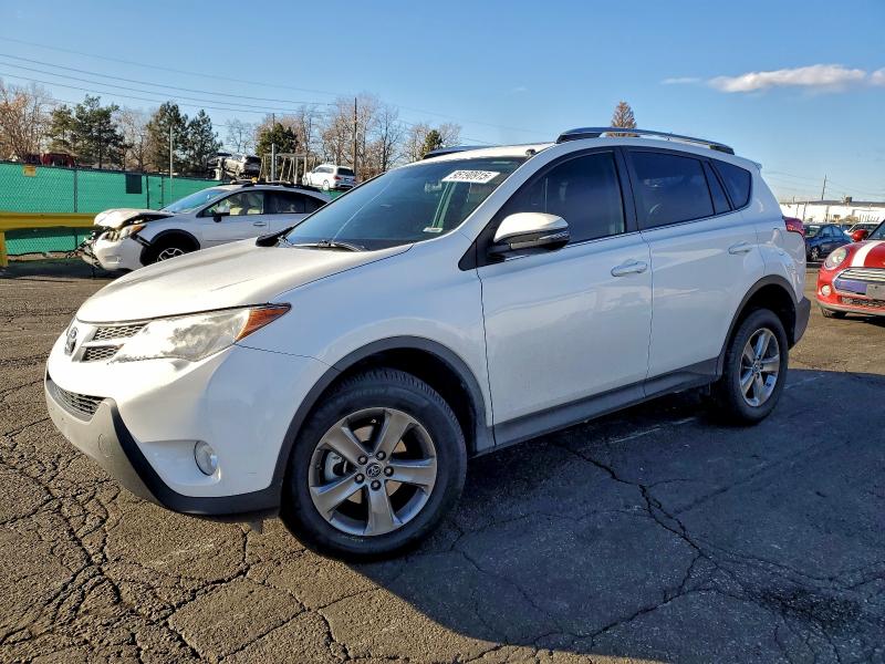 TOYOTA RAV4 XLE 2015 with VIN 2T3RFREV1FW250107 - Photo from auction