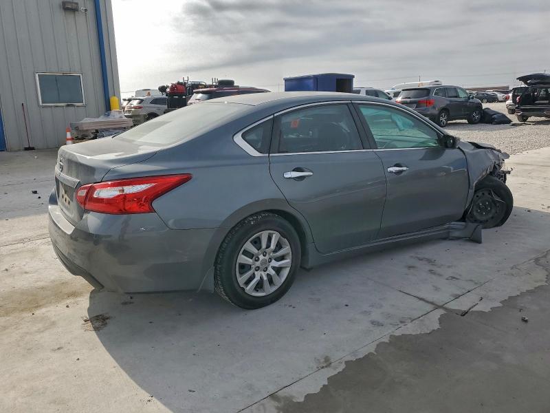 Photo 3 from auction – 2016 NISSAN ALTIMA 2.5 with VIN 1N4AL3AP0GC286407