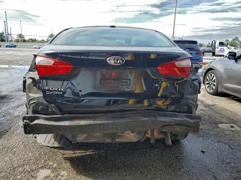 Photo 6 from auction – 2014 KIA FORTE LX with VIN KNAFK4A65E5130765
