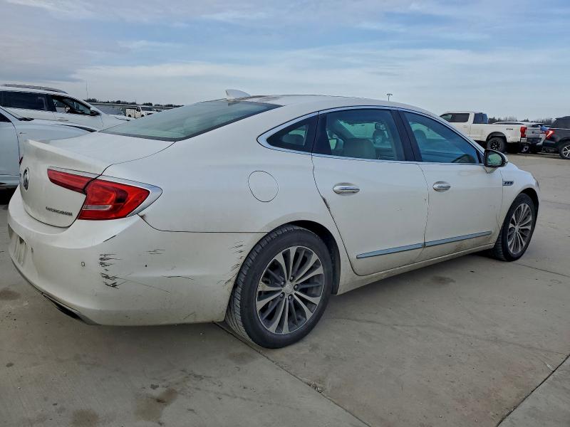 Photo 3 from auction – 2017 BUICK LACROSSE E with VIN 1G4ZP5SS7HU177420