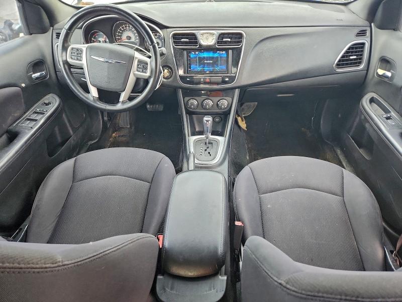 Photo 8 from auction – 2013 CHRYSLER 200 TOURIN with VIN 1C3CCBBB3DN600992