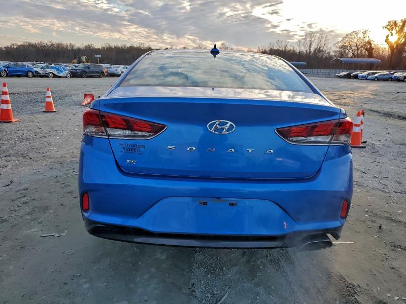 Photo 6 from auction – 2018 HYUNDAI SONATA SE with VIN 5NPE24AF4JH720397