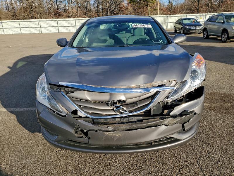 Photo 5 from auction – 2013 HYUNDAI SONATA GLS with VIN 5NPEB4AC7DH804420