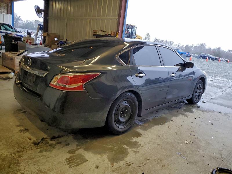 Photo 3 from auction – 2015 NISSAN ALTIMA 2.5 with VIN 1N4AL3AP2FN372255