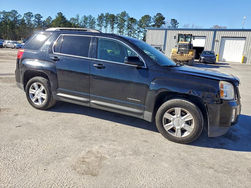 Photo 4 from auction – 2013 GMC TERRAIN SL with VIN 2GKALSEK8D6419331