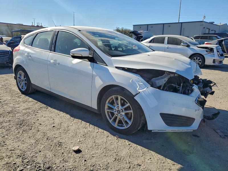 Photo 4 from auction – 2016 FORD FOCUS with VIN 1FADP3K29GL364297