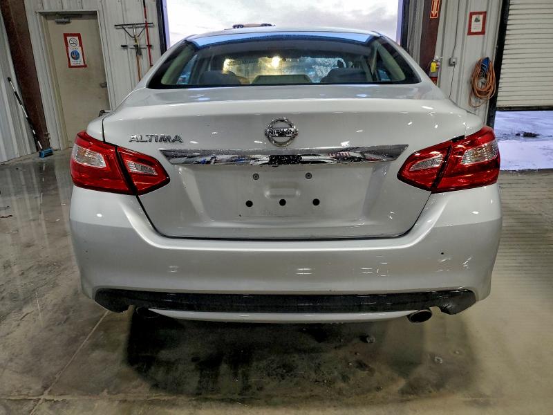 Photo 6 from auction – 2017 NISSAN ALTIMA 2.5 with VIN 1N4AL3AP4HN363348