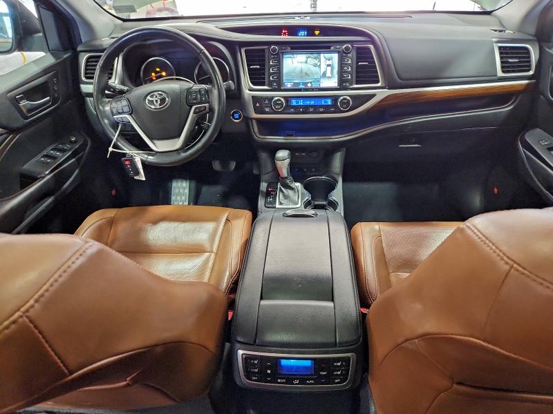 Photo 8 from auction – 2019 TOYOTA HIGHLANDER with VIN 5TDDZRFH1KS999785