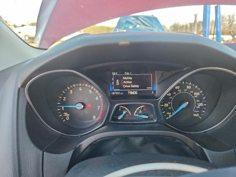 Photo 9 from auction – 2016 FORD FOCUS SE with VIN 1FADP3K25GL326002