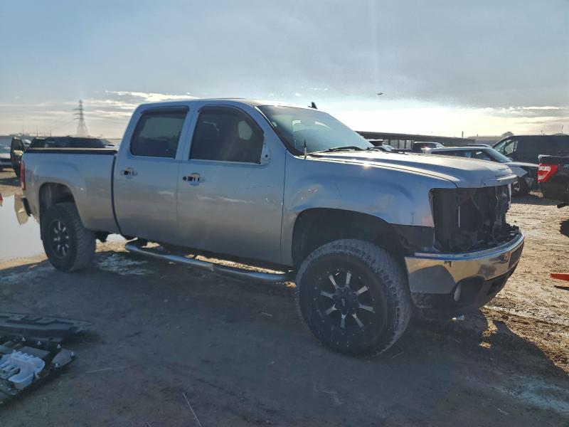 Photo 4 from auction – 2011 GMC SIERRA K25 with VIN 1GT120CG2BF140378