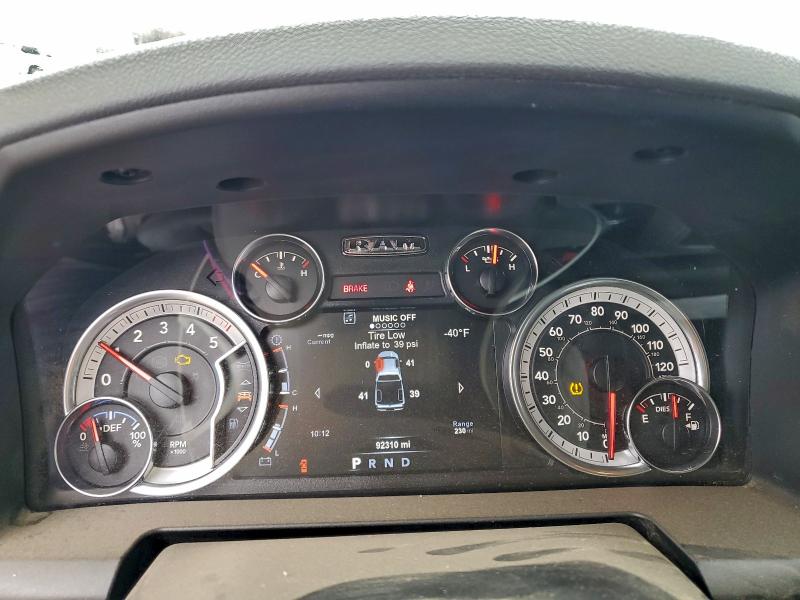Photo 9 from auction – 2018 RAM 1500 with VIN 1C6RR7LM6JS265037