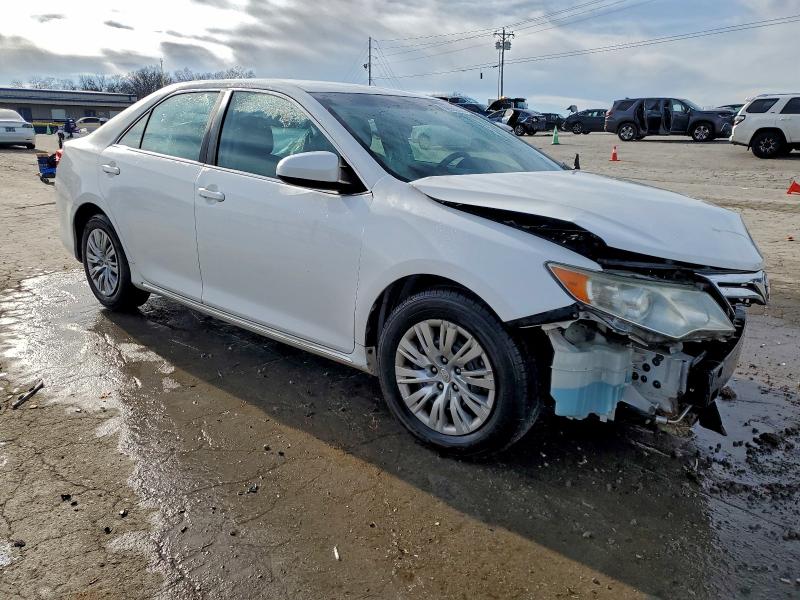 Photo 4 from auction – 2014 TOYOTA CAMRY L with VIN 4T4BF1FKXER408299