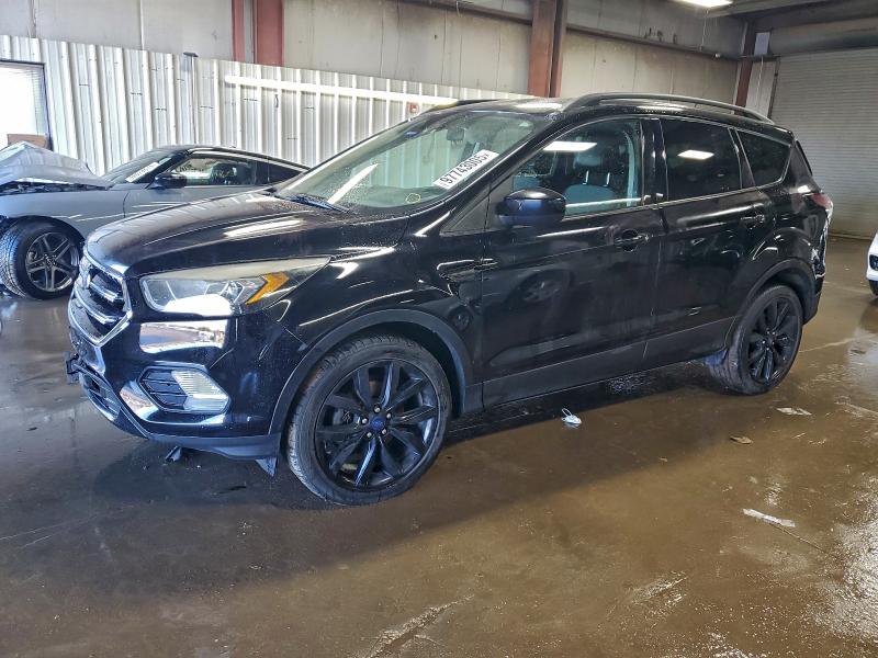 FORD ESCAPE SE 2017 with VIN 1FMCU0GD3HUD84060 - Photo from auction