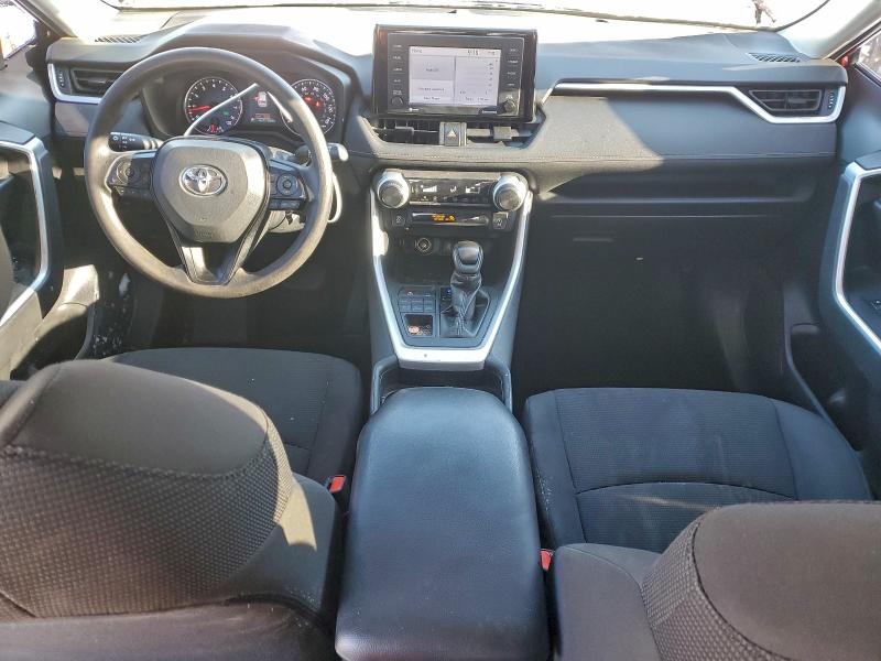 Photo 8 from auction – 2021 TOYOTA RAV4 LE with VIN 2T3G1RFV7MC147518