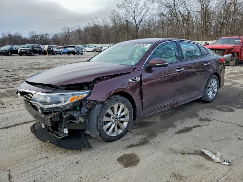 KIA OPTIMA EX 2016 with VIN 5XXGU4L36GG084785 - Photo from auction