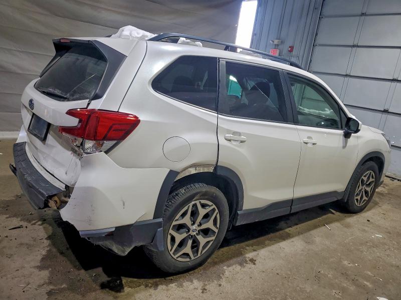Photo 3 from auction – 2020 SUBARU FORESTER P with VIN JF2SKAJC6LH596756