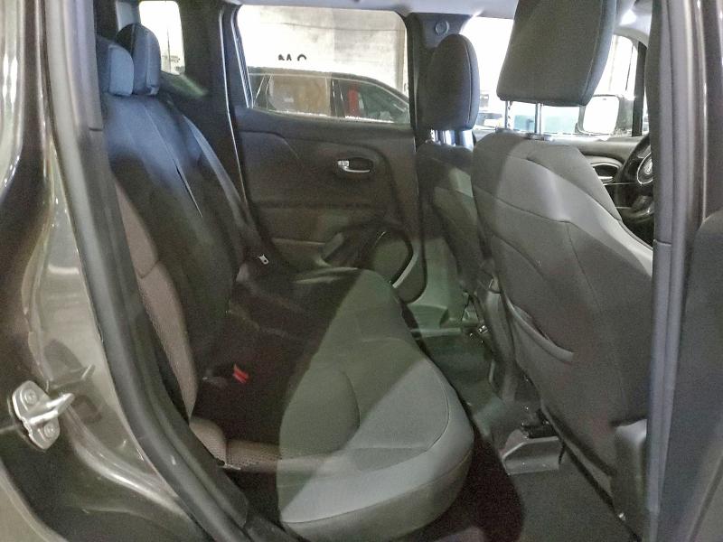 Photo 11 from auction – 2018 JEEP RENEGADE L with VIN ZACCJABB7JPH62736
