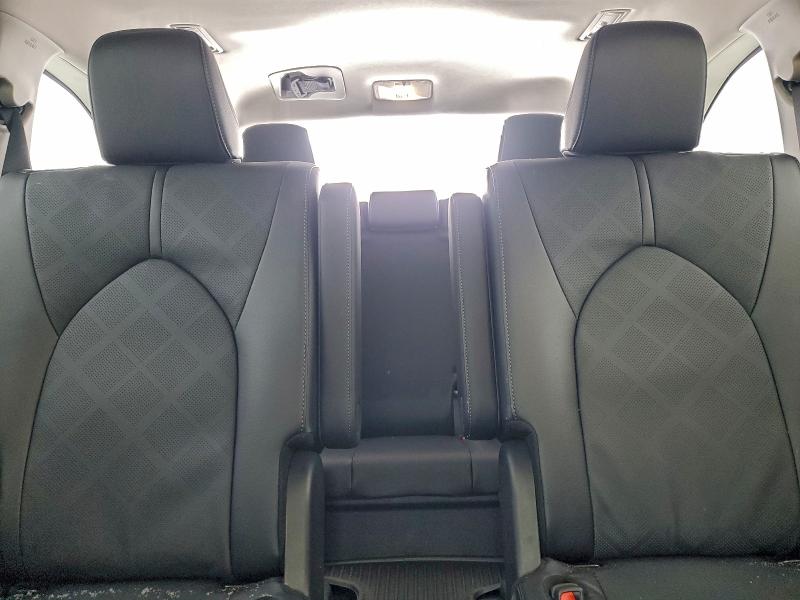 Photo 10 from auction – 2025 TOYOTA HIGHLANDER with VIN 5TDKDRBH7SS577838