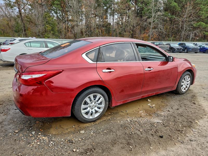 Photo 3 from auction – 2016 NISSAN ALTIMA 2.5 with VIN 1N4AL3AP2GC211269