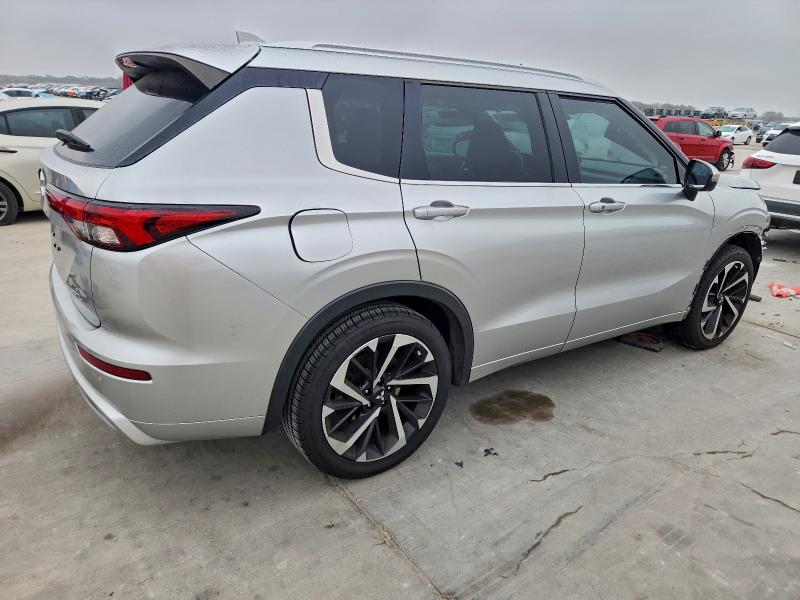 Photo 3 from auction – 2022 MITSUBISHI OUTLANDER with VIN JA4J3VA83NZ092120