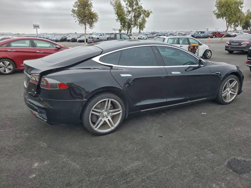 Photo 3 from auction – 2017 TESLA MODEL S with VIN 5YJSA1E15HF176634
