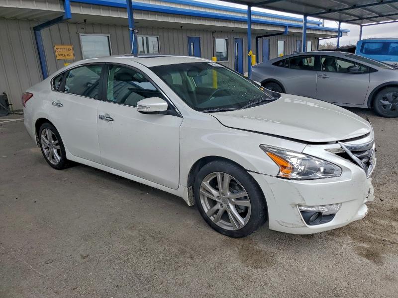 Photo 4 from auction – 2013 NISSAN ALTIMA 3.5 with VIN 1N4BL3AP2DN485463