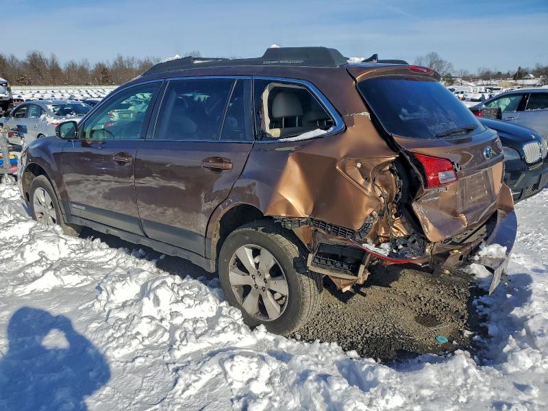 Photo 2 from auction – 2011 SUBARU OUTBACK 3. with VIN 4S4BRDJC8B2354799