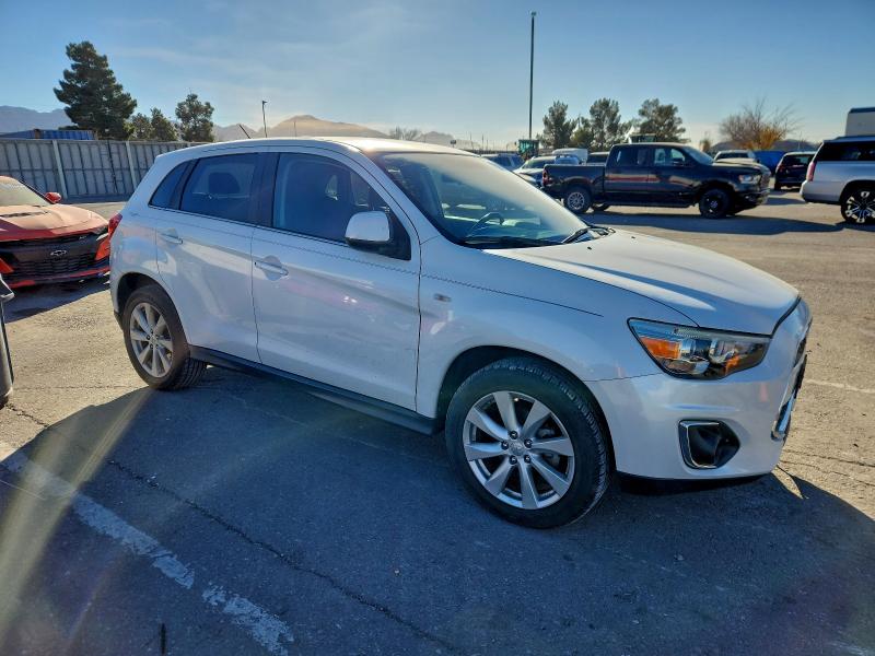 Photo 4 from auction – 2013 MITSUBISHI OUTLANDER with VIN 4A4AP4AU2DE010345