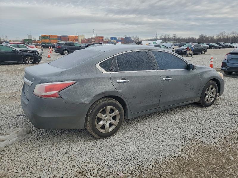 Photo 3 from auction – 2015 NISSAN ALTIMA 2.5 with VIN 1N4AL3AP8FC227667