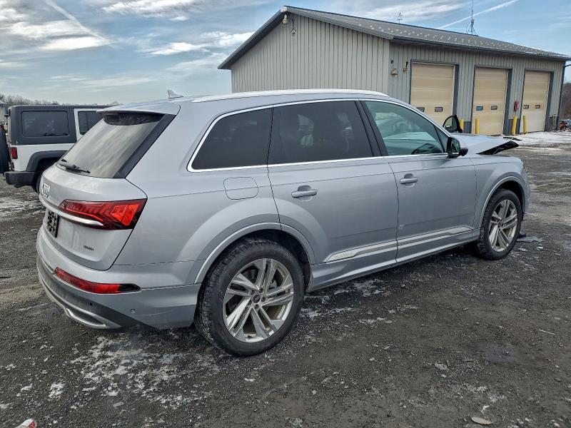 Photo 3 from auction – 2021 AUDI Q7 PREMIUM with VIN WA1AJAF70MD027865