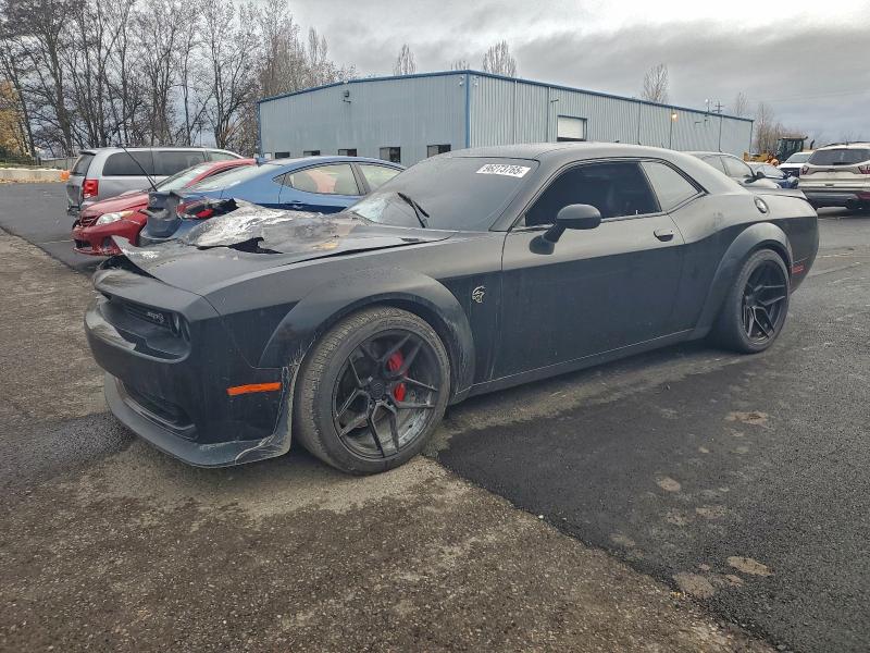 DODGE CHALLENGER 2018 with VIN 2C3CDZC90JH121385 - Photo from auction