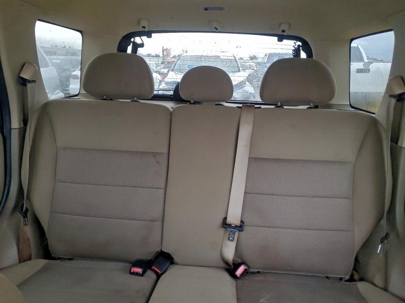 Photo 10 from auction – 2005 FORD ESCAPE XLT with VIN 1FMYU93175KB75448