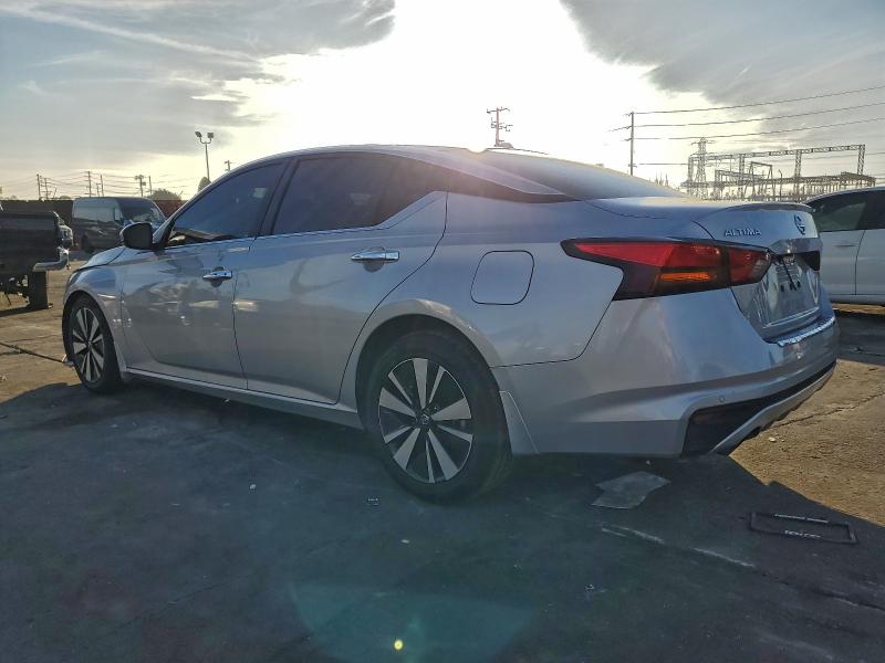 Photo 2 from auction – 2021 NISSAN ALTIMA SV with VIN 1N4BL4DV8MN337141